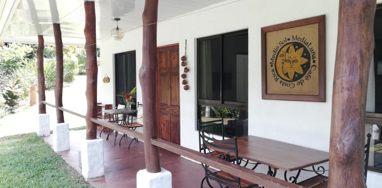 Hacienda Mil Bellezas - Private 40Ha Jungle Reserve Quepos Kültér fotó